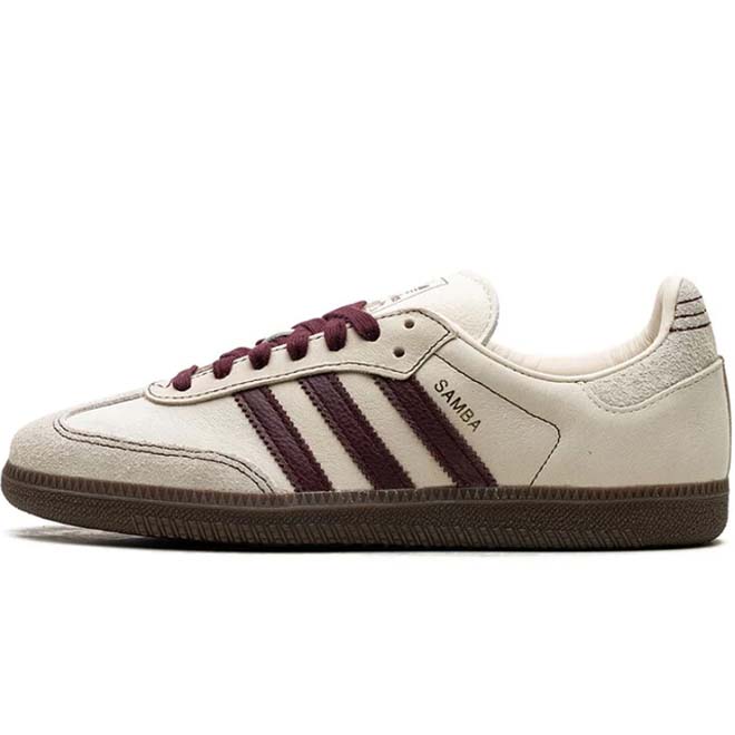 Adidas Samba OG Wonder White Maroon front view witte sneaker maroon accenten gum zool
