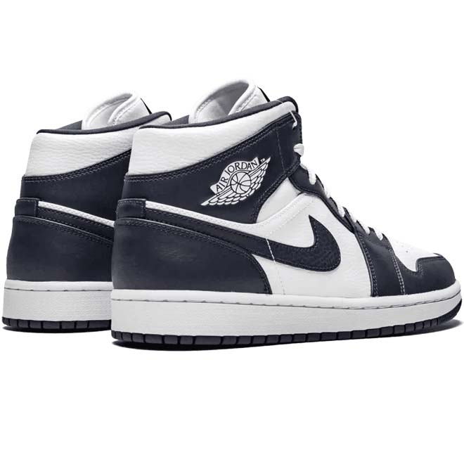 Air Jordan 1 Mid White Metallic Gold Obsidian achterkant sneaker heel detail