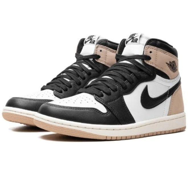 Air Jordan 1 Retro High OG Latte sneaker zijkant