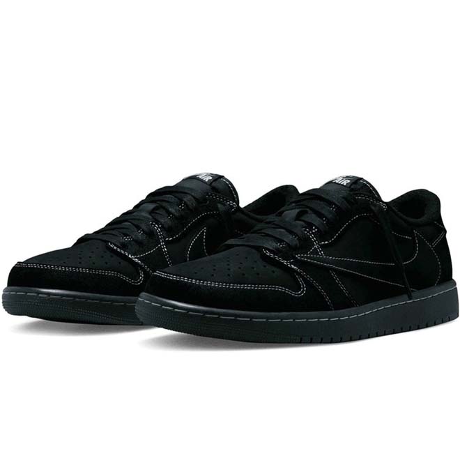 Air Jordan 1 Retro Low OG SP Travis Scott Black Phantom schuin voor zijaanzicht met zwarte suede details