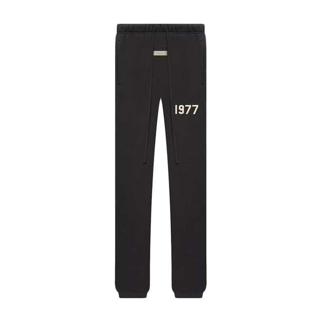 Fear of God Essentials 1977 Iron Black broek pants detail overzicht
