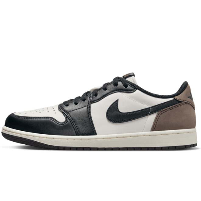 Jordan 1 Retro Low OG Mokka