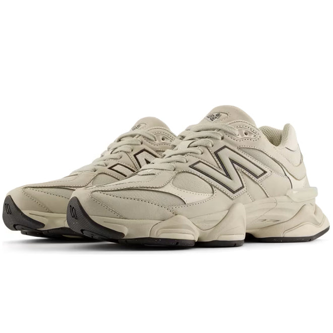 New Balance 9060 Mono Shipyard zijkant sneaker
