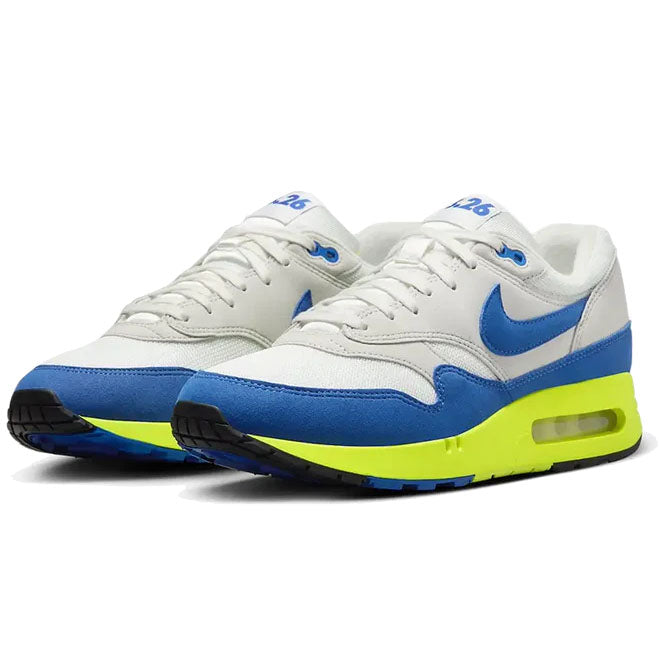 Nike Air Max 1 '86 OG Royal Blue zijkant met witte leren upper en royal blauwe mudguard
