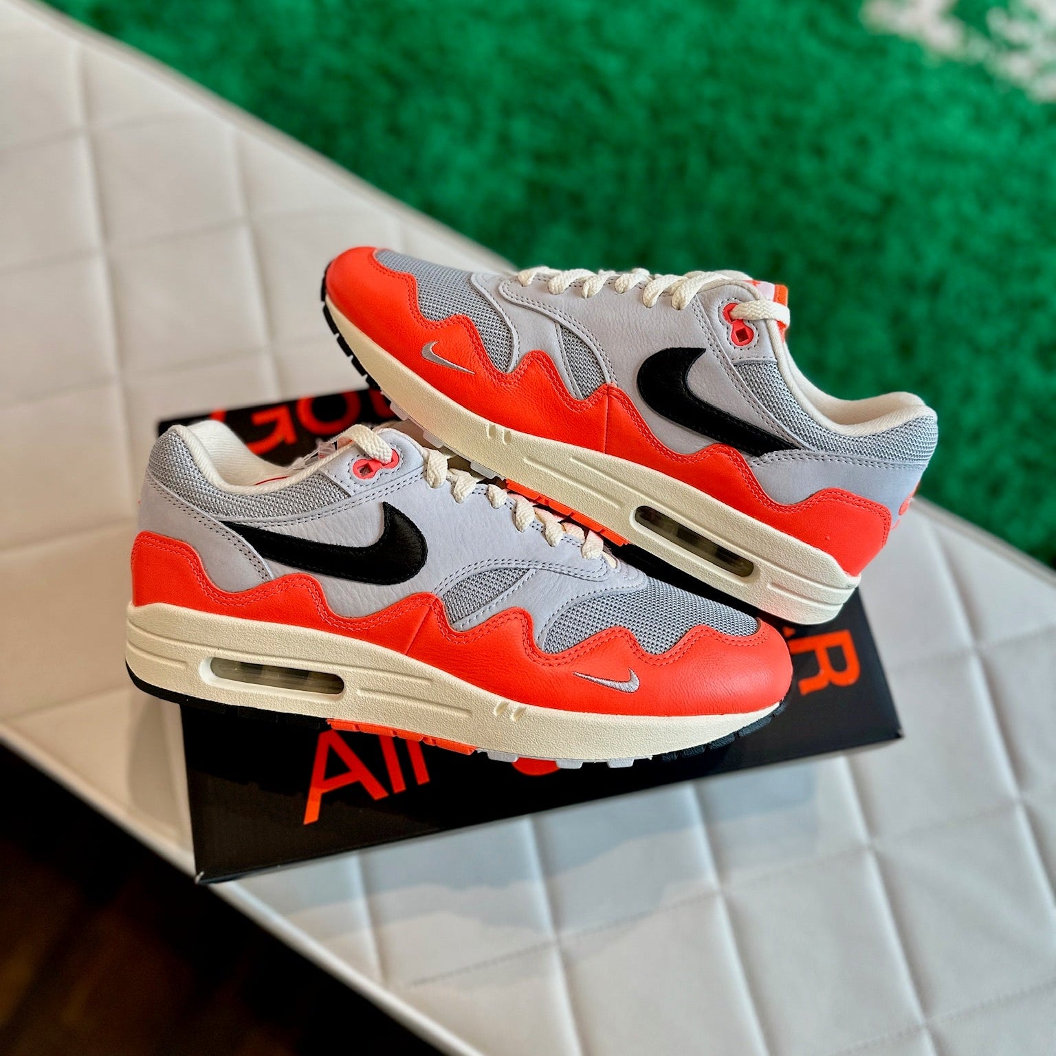 Nike Air Max 1 Patta Waves Hyper Crimson Pure Platinum sneaker in-store real life