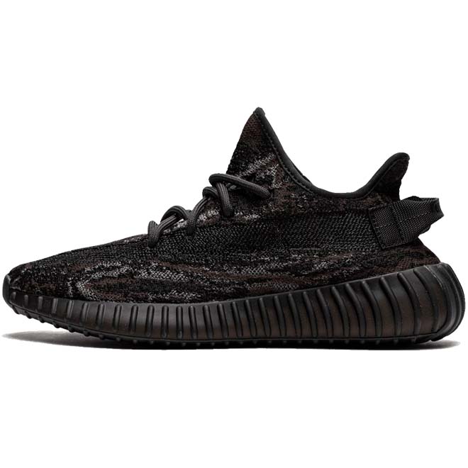 Adidas Yeezy Boost 350 V2 MX Rock front view zwart bruin gemixte sneaker