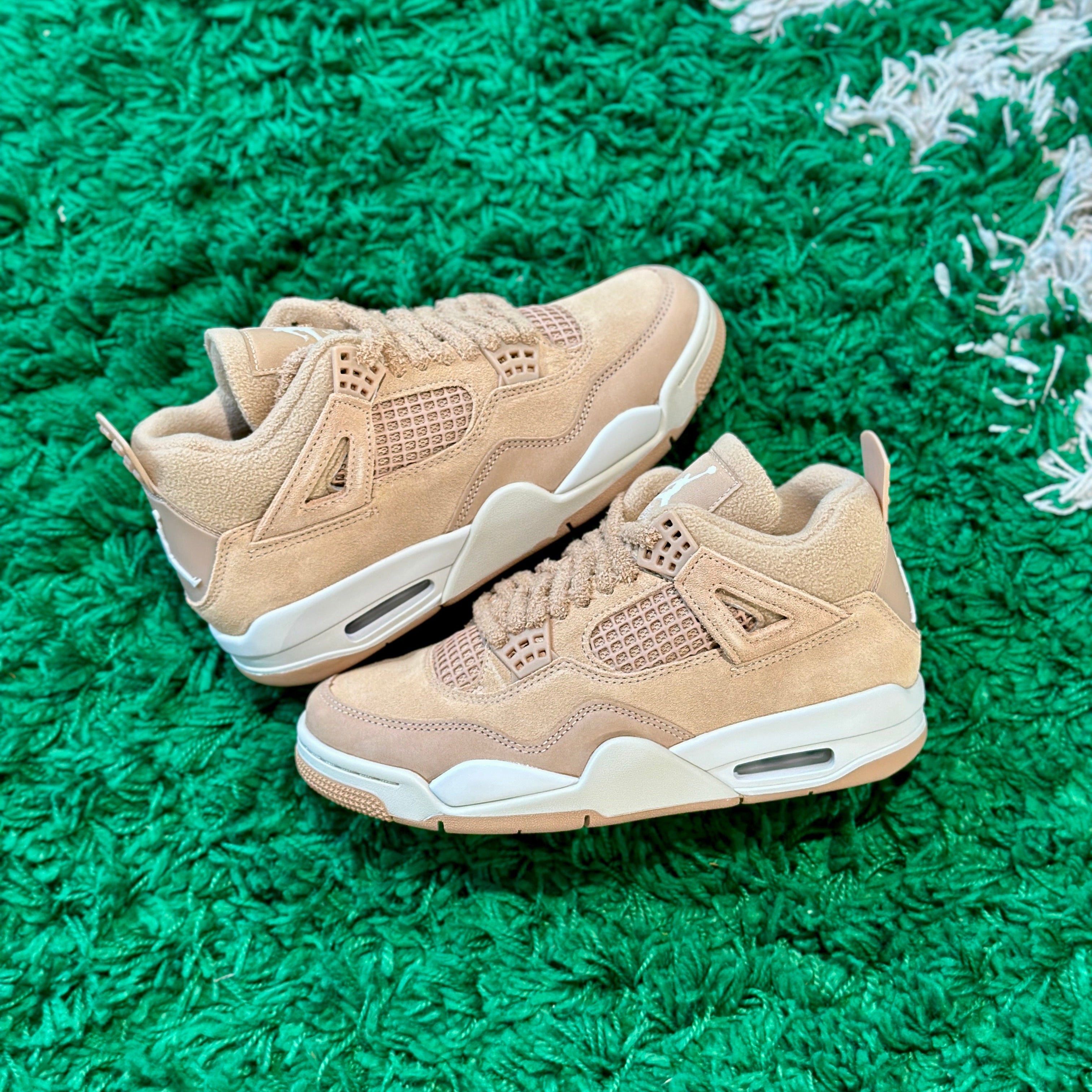 Jordan 4 Retro Cozy Girl sneaker in-store real life