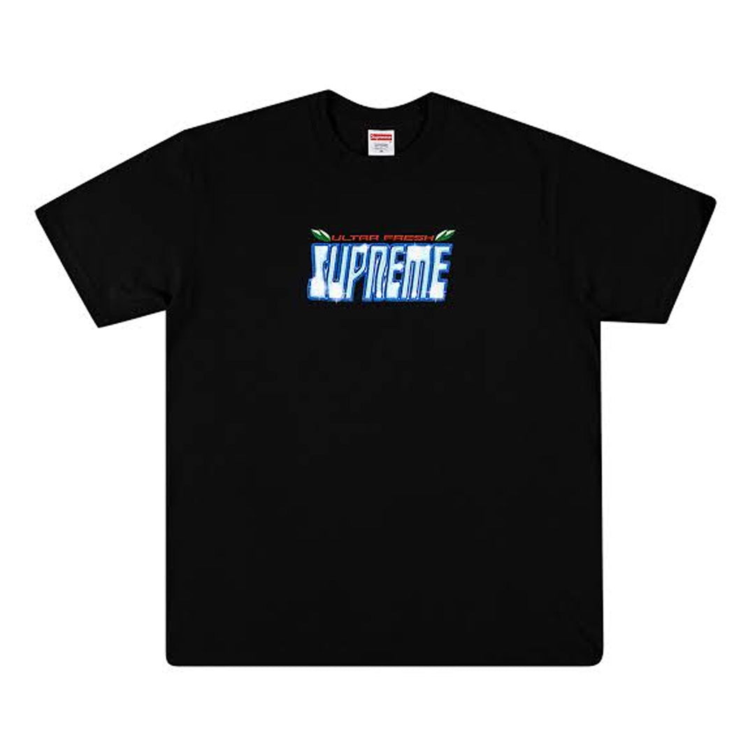 Supreme ultra fresh Tee black front view zwart T-shirt met Supreme graphic