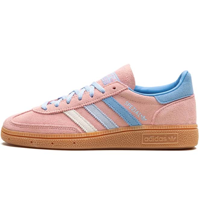 Adidas Handball Spezial Semi Pink Spark front view roze suede sneaker gum zool