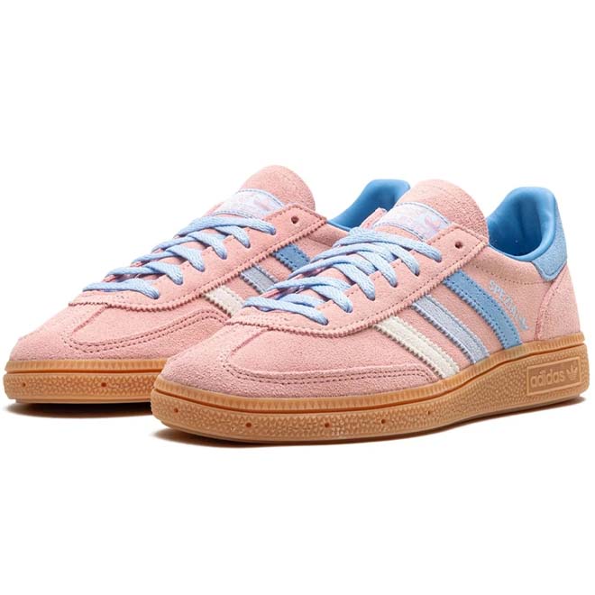 Adidas Handball Spezial Semi Pink Spark zijkant 3 stripes en gum sole detail
