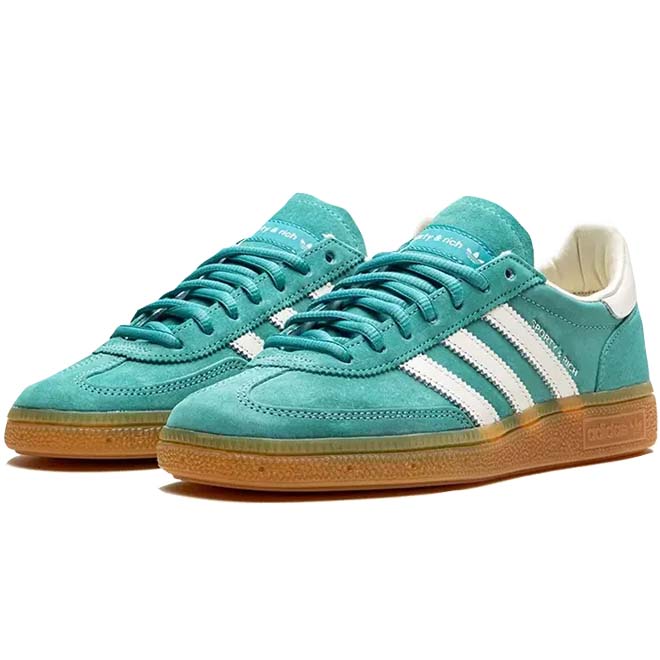 Adidas Handball Spezial Sporty and Rich Green zijkant gouden branding en groene suede