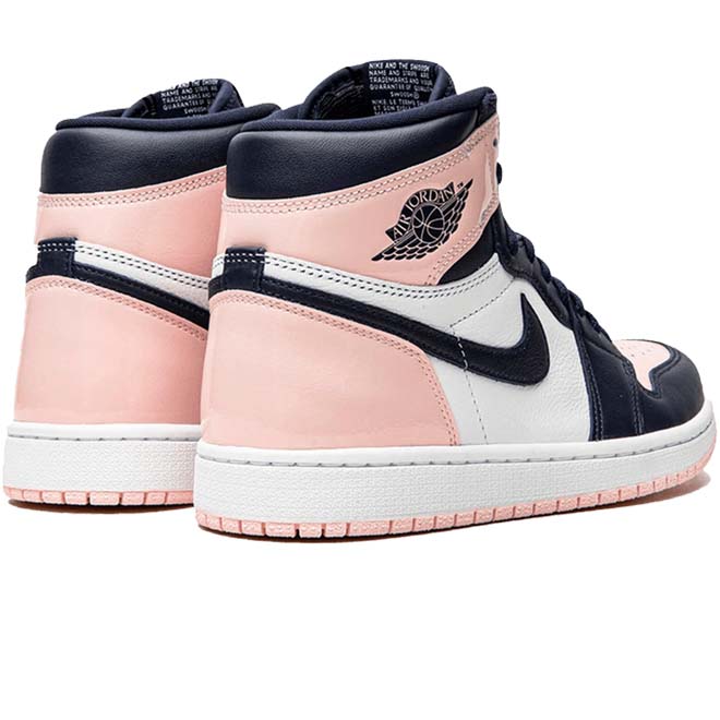Air Jordan 1 High OG Atmosphere dames achterkant hiel roze detail