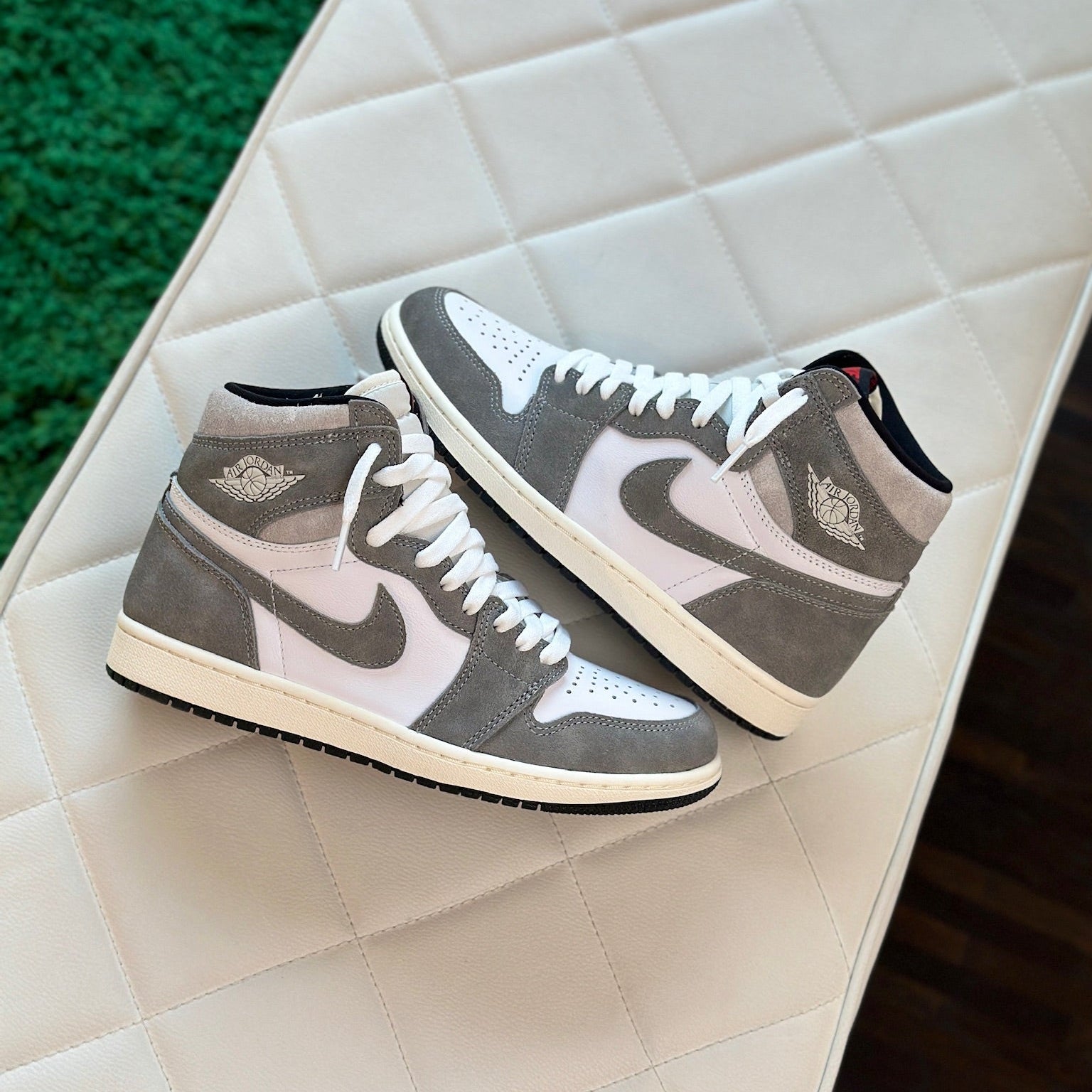 シューズ(女性用) Nike Air Jordan 1 High OG \