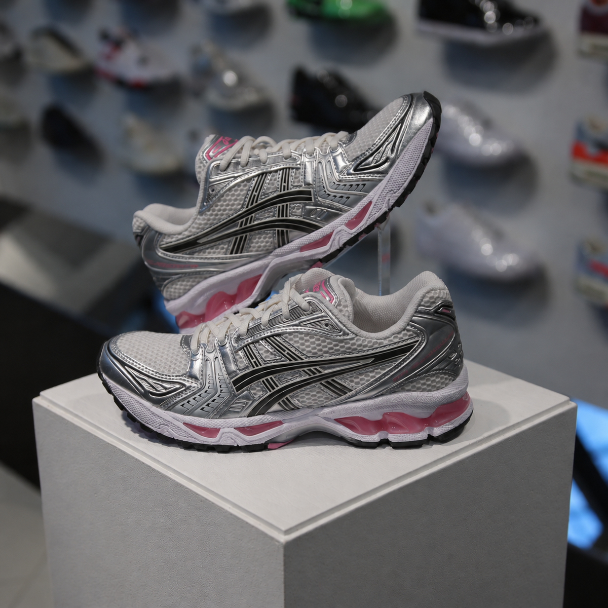 ASICS Gel-Kayano 14 Cream Sweet Pink in de winkel met echte kleur en premium afwerking