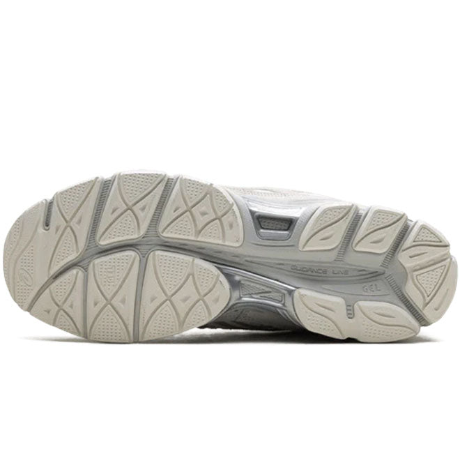 ASICS Gel-NYC Cream Cloud Grey zool met GEL demping en grip patroon