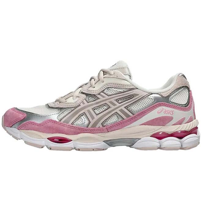 ASICS Gel NYC Cream Mineral Beige Pink zijkant met mesh panelen en GEL zool detail