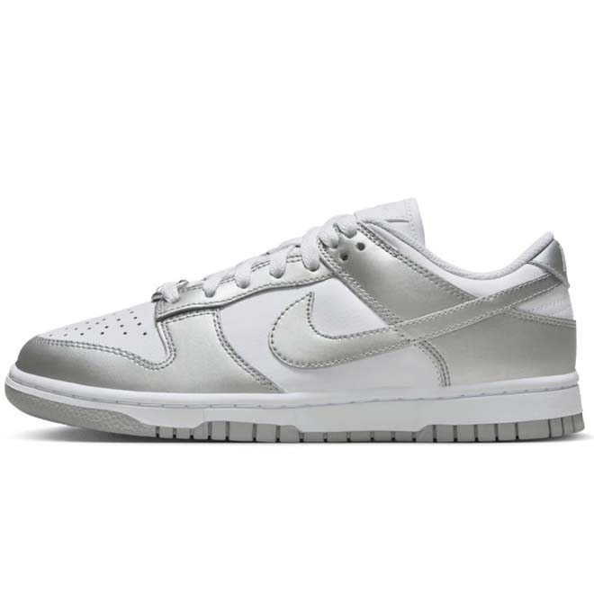 Nike Dunk low Metallic Silver