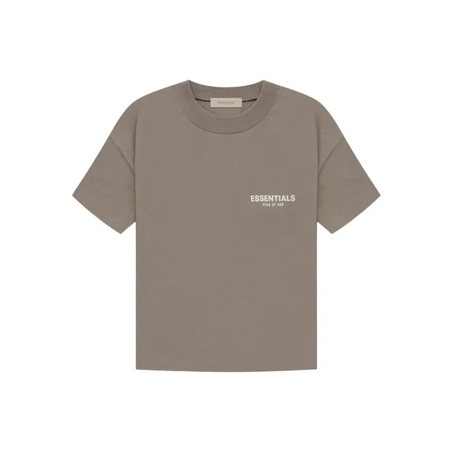 Fear of God Essentials Desert Taupe Summer Set t-shirt view taupe oversized t-shirt en short set