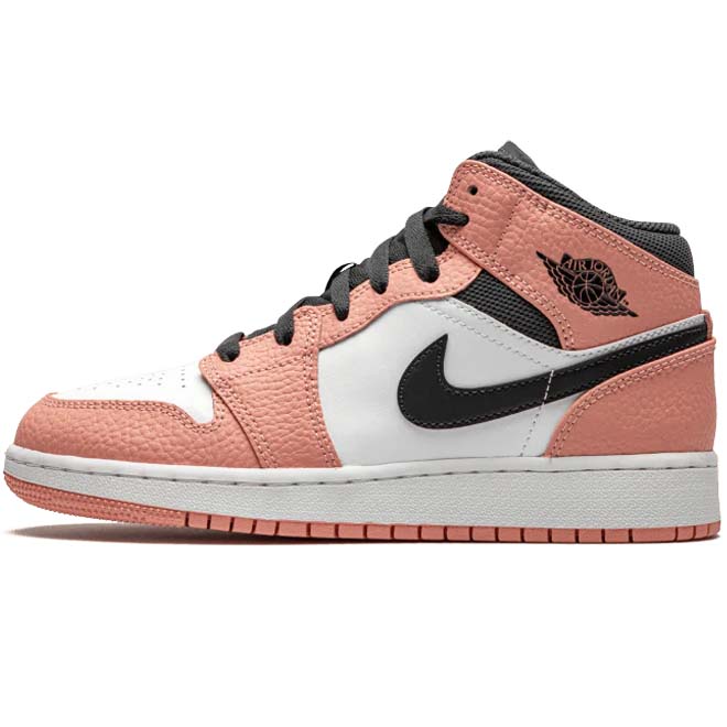 Jordan 1 Mid Pink Quartz GS front view roze witte sneaker leer