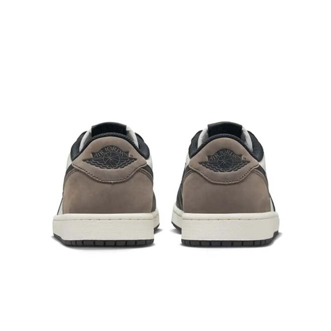 Jordan 1 Retro Low OG Mokka