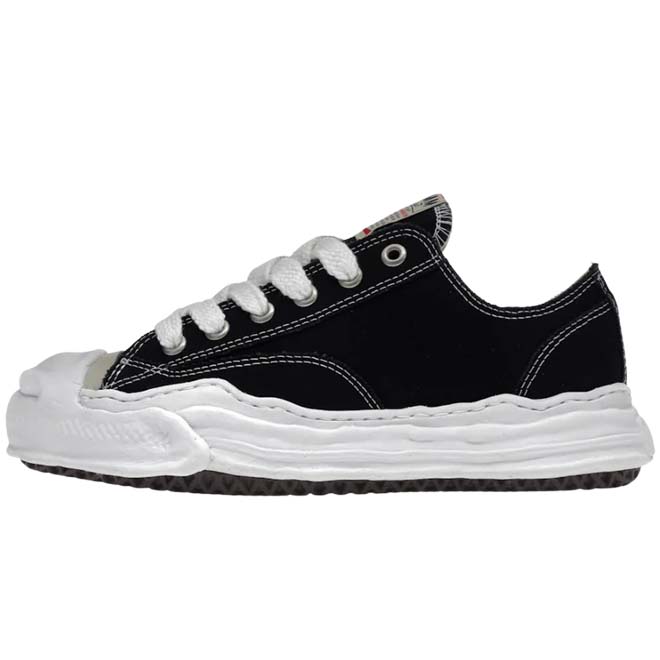 Maison Mihara Yasuhiro Hank OG Sole Canvas Low Black front view sneaker