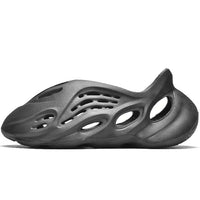 Yeezy Foam <br> RNNR Onyx