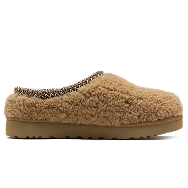ugg-tasman-maxi-curly-slipper-chestnut-detail