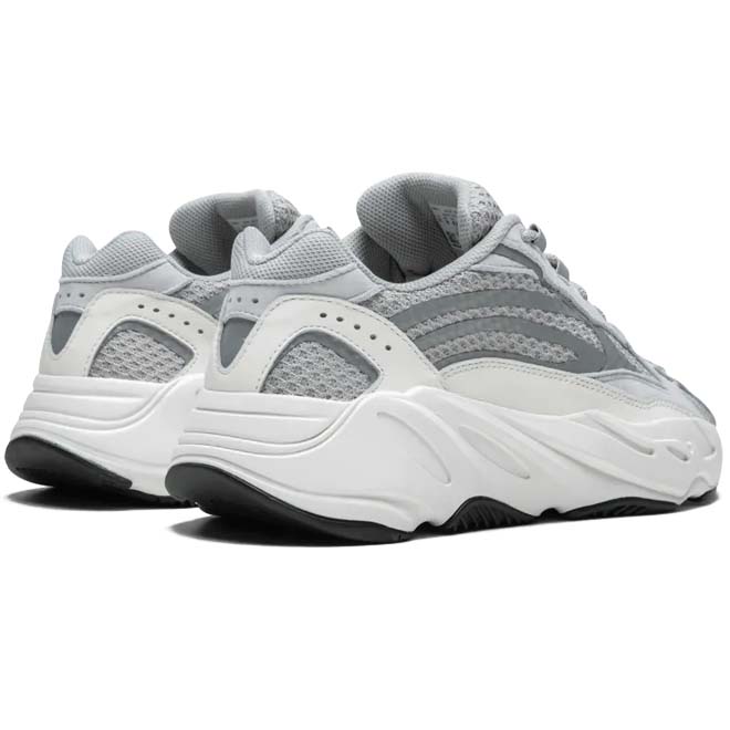 Adidas Yeezy Boost 700 V2 Static achterkant hiel en vorm detail