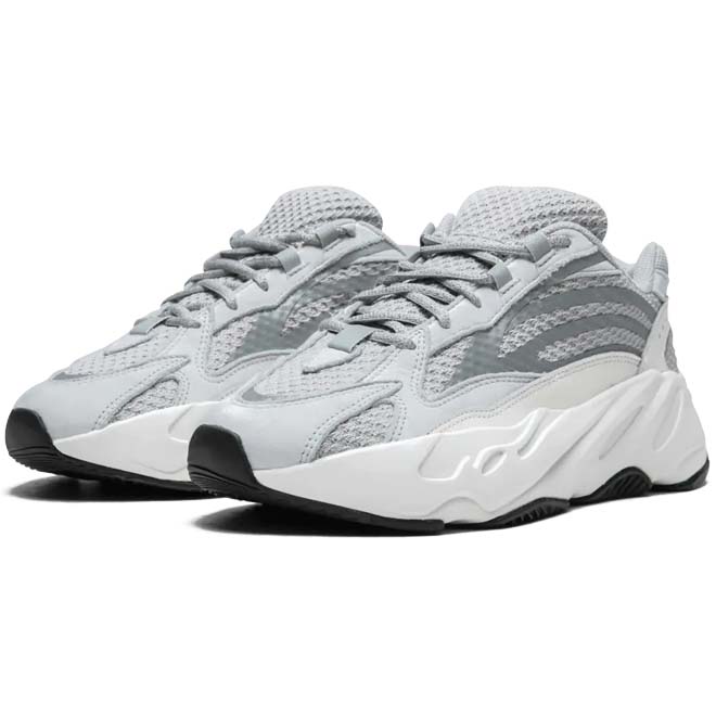 Adidas Yeezy Boost 700 V2 Static zijkant reflectieve details en design